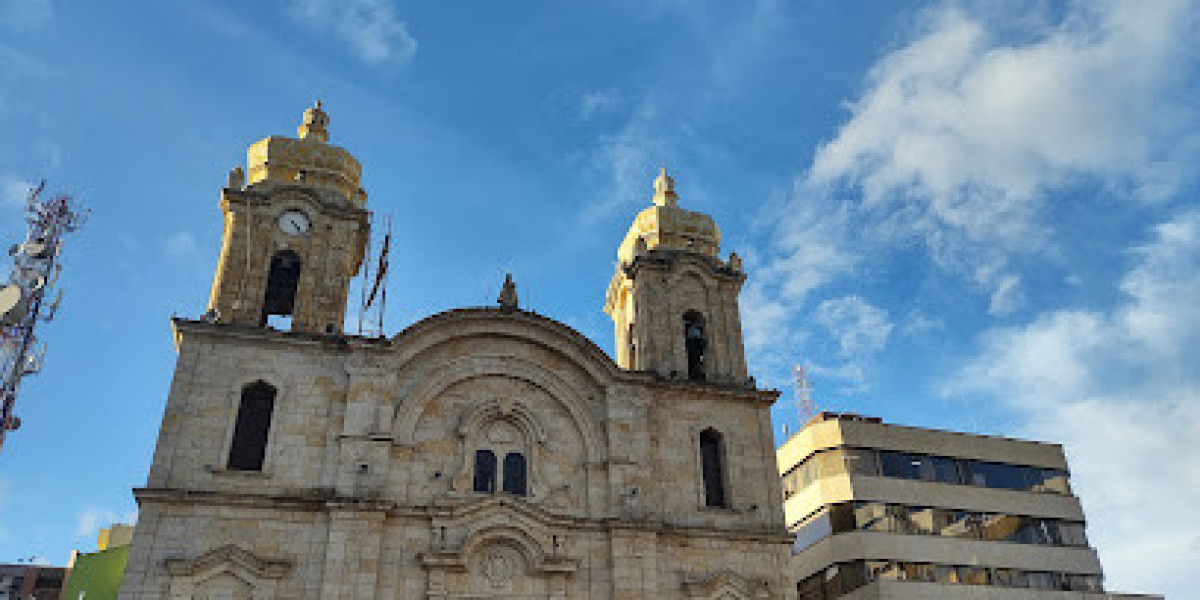 Catedral San Lorenzo Mártir de Duitama: Conecta con el Futuro en AI Joining e Impulsa tu Visibilidad con Google My Busin
