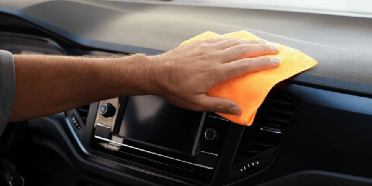 Car Dash Cleaning Niagara Falls, NY