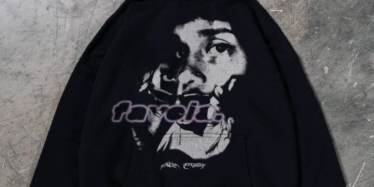 Favela Clothing: The Rise of a Streetwear Phenomenon