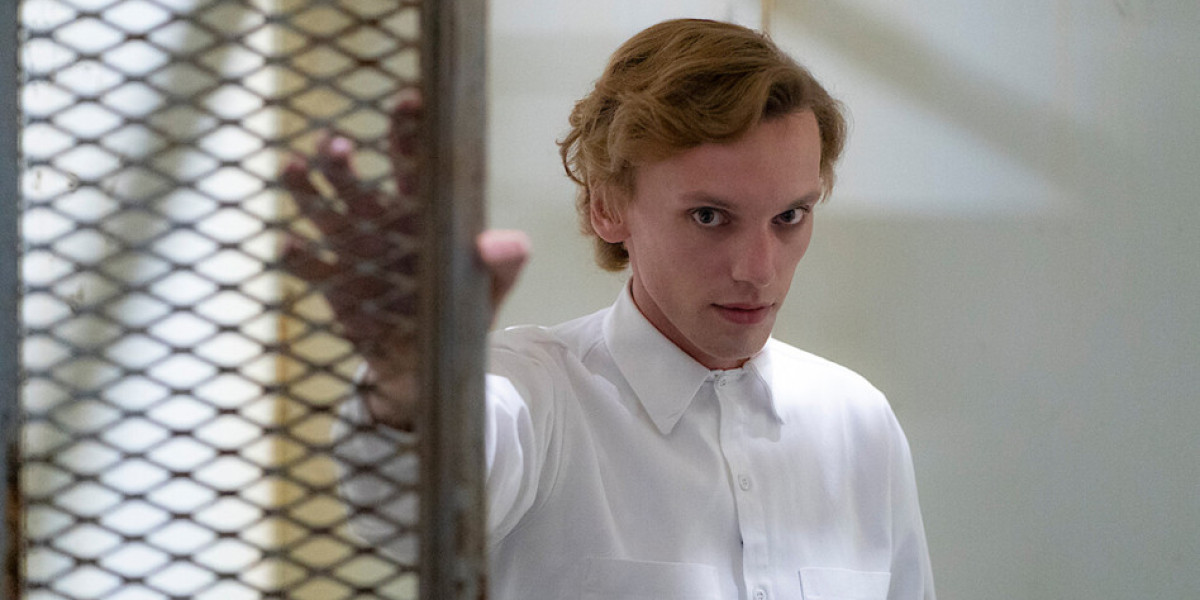 Vecna's Coffee Humor - Jamie Campbell Bower Reveals