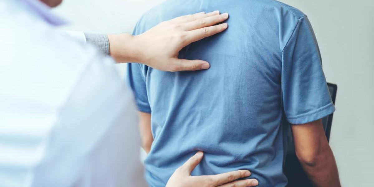 Relieve Sciatica Pain Naturally with Panchkarma Therapy for Sciatica in Delhi