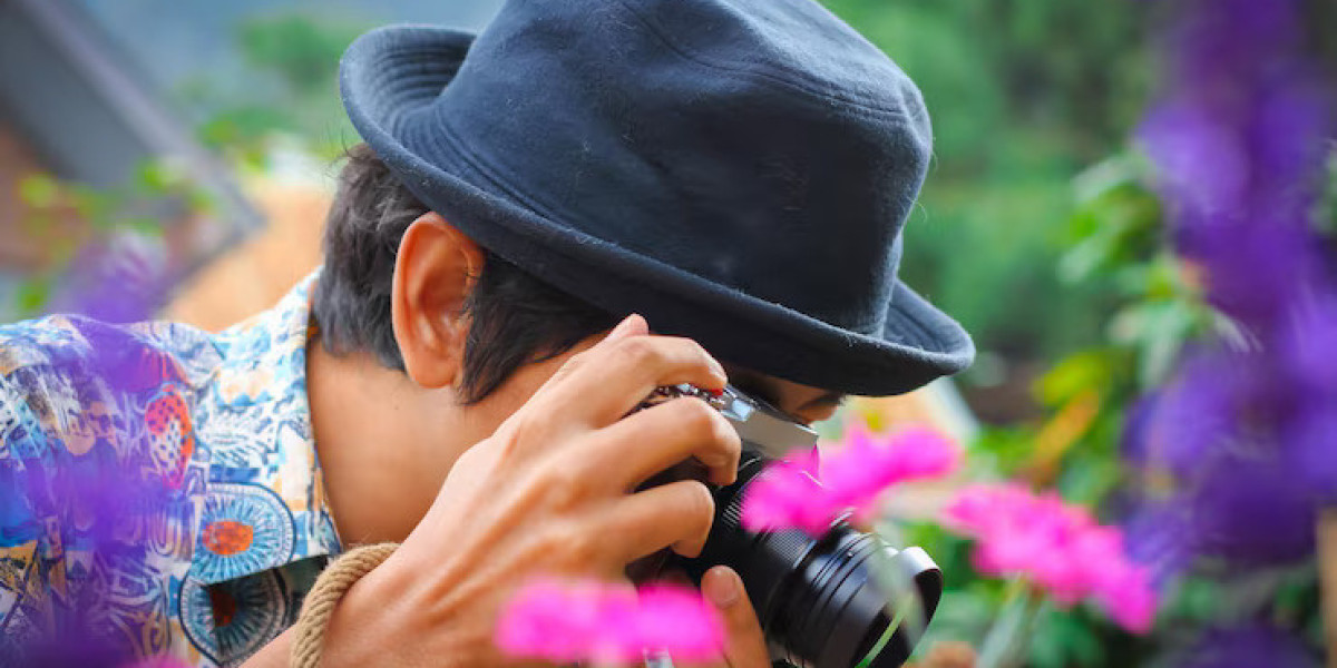 Capturing Southwest Florida Moments: Exploring the Role of Fort Myers Photographers