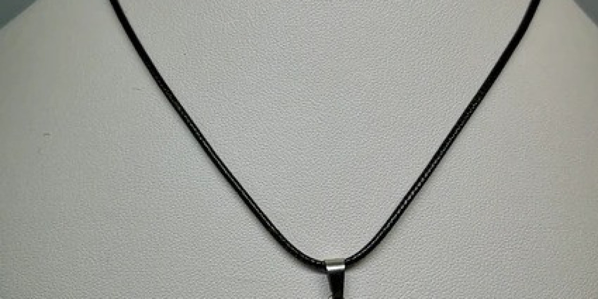Pourquoi les bijoux à La Réunion allient tradition, nature et élégance ?