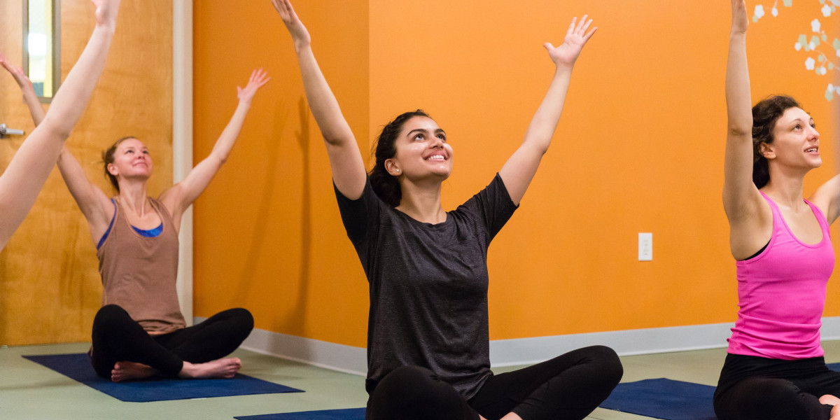 Why You Should Join a Yoga Studio in Canada Today