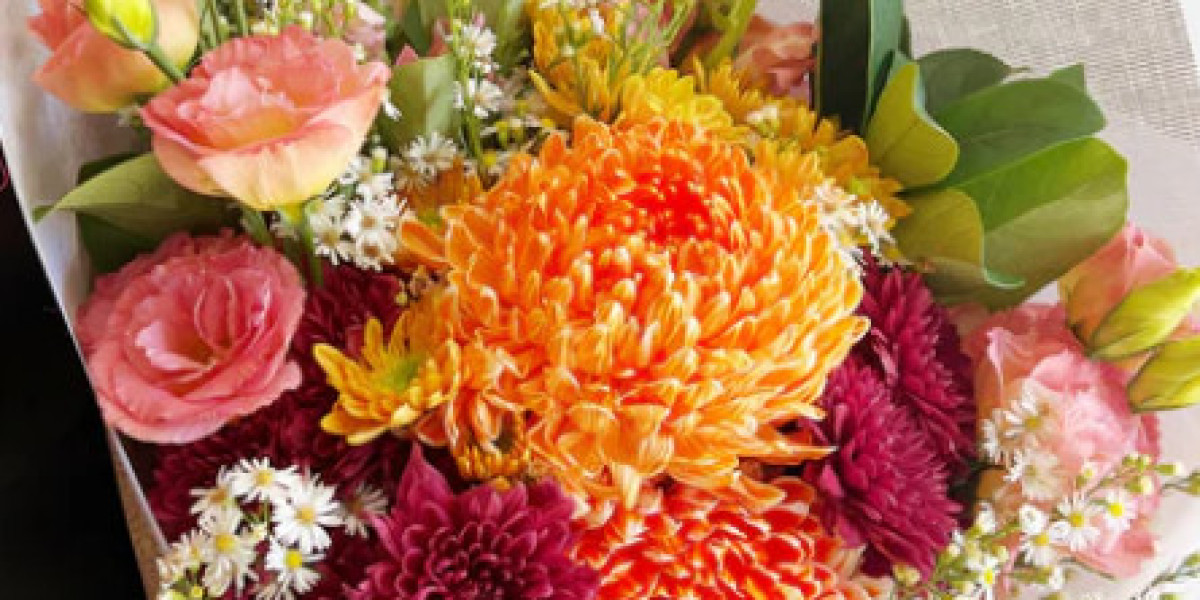 How to Select Seasonal Flowers for Delivery All Year Round