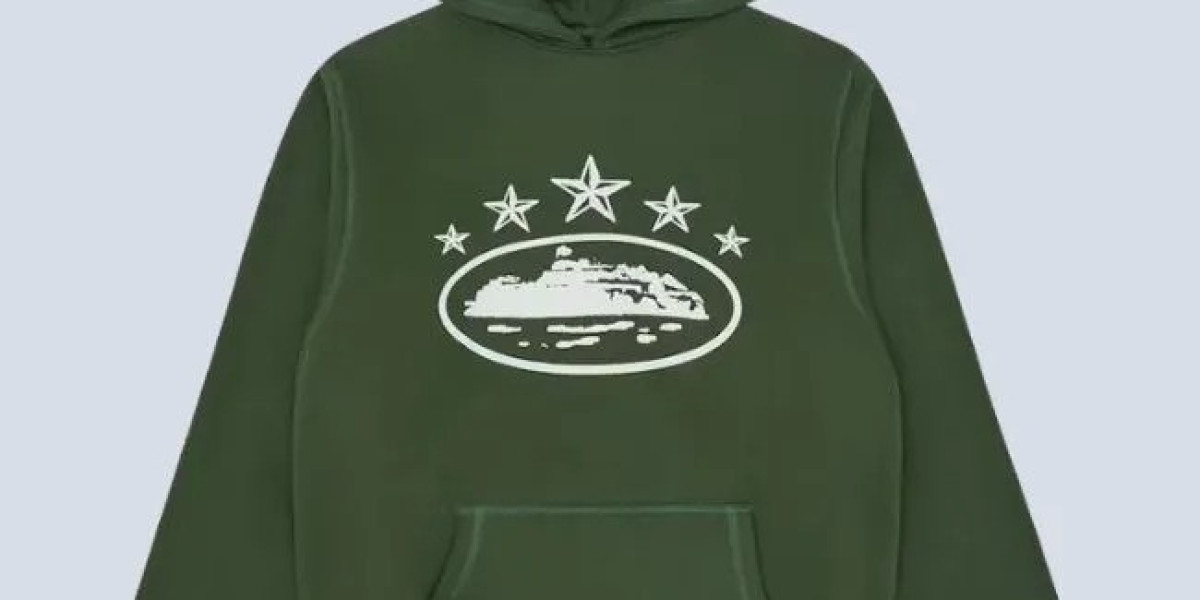 The Rise of the Corteiz Hoodie: A Streetwear Phenomenon
