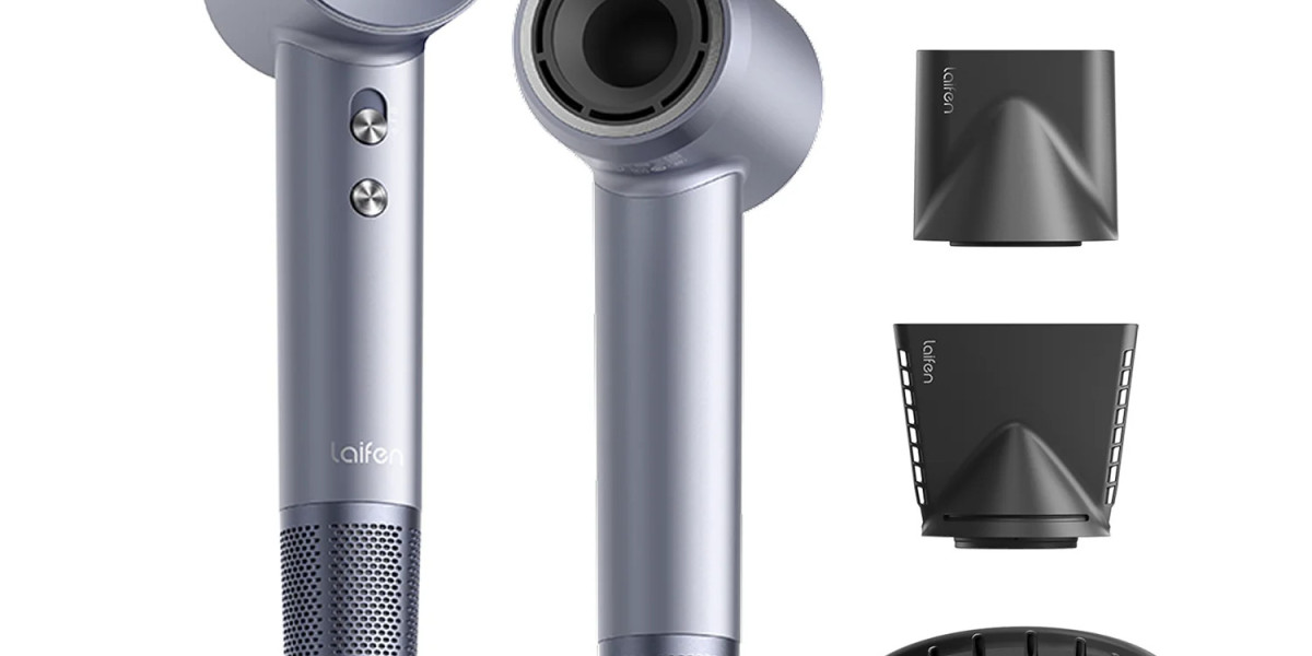 A Guide to Picking the Right Professional Hair Dryer — Don’t Miss the Ionic Advantage