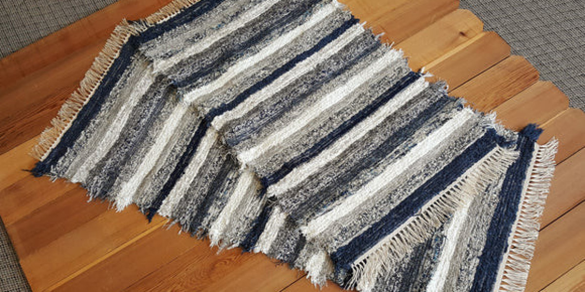 Area Rug Runner Set: Matching Rugs to Perfectly Style Your Hallways and Living Spaces