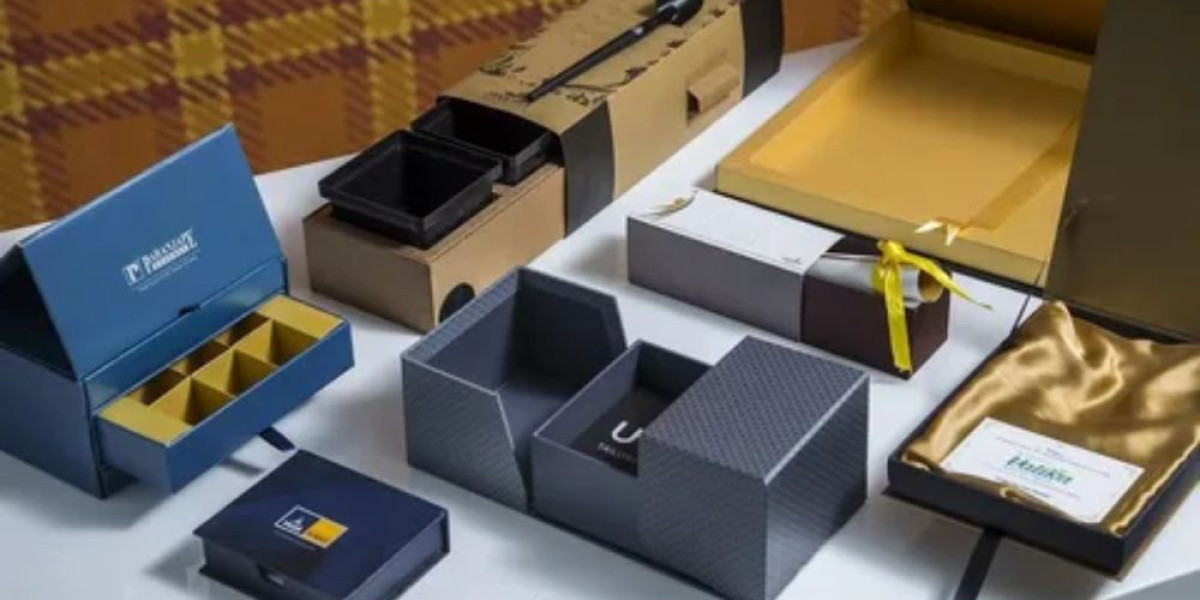 Custom Apparel Boxes Enhance Your Clothing Brand's Packaging