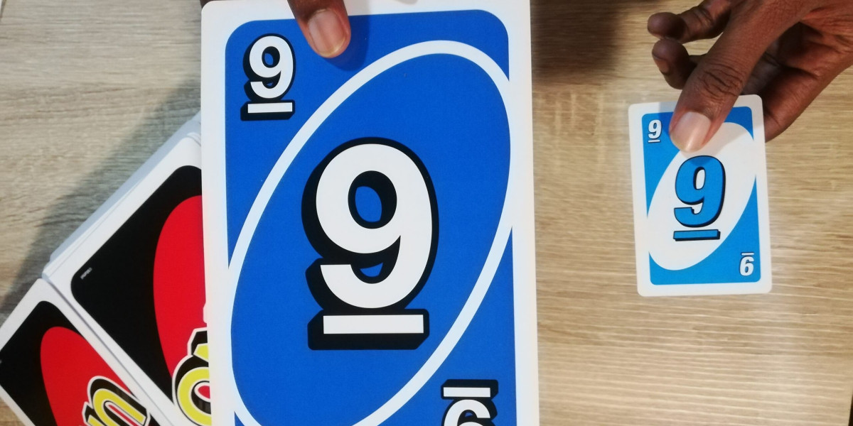 Donnez le plaisir à la vie avec Uno Géant – Geant Fun pour tous les âges
