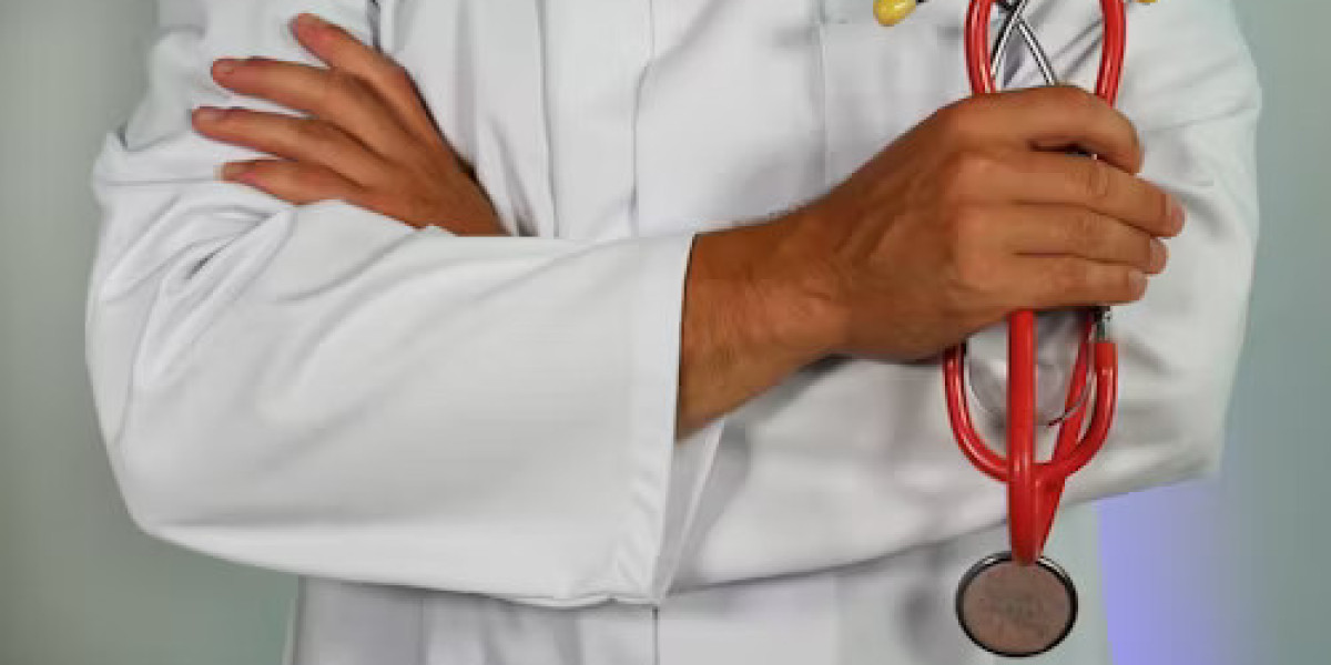 Optimizing Clinical Efficiency: How Triage and Virtual Assistants Are Shaping Patient-Centered Care
