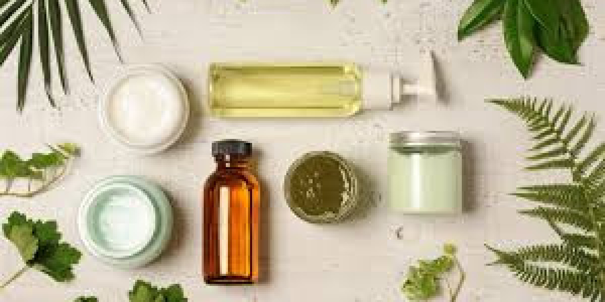 Best Moisturizers for Oily Skin in Lahore – A Complete Guide