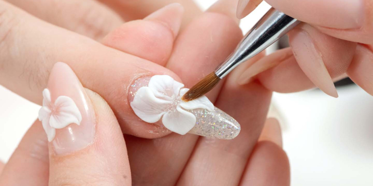 How the Nail Salon Near Me Keeps Up with Cleanliness and Comfort