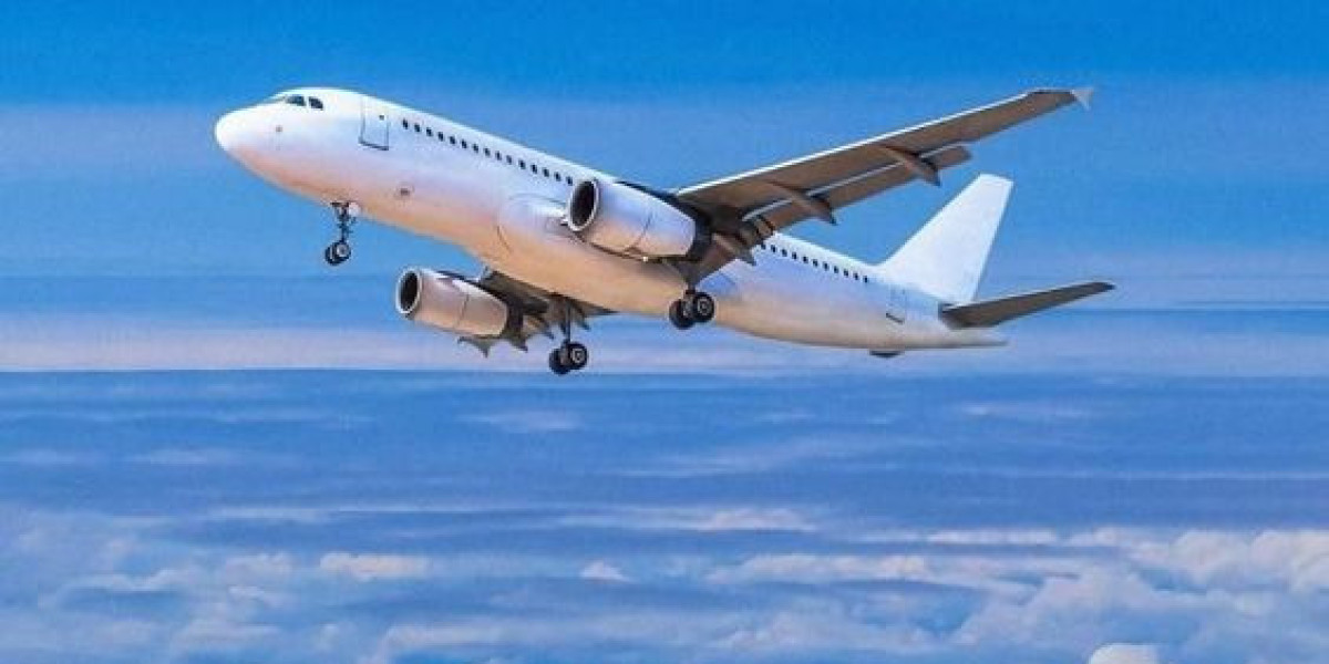 The Ultimate Guide to Flying Cheap on Spirit Airlines