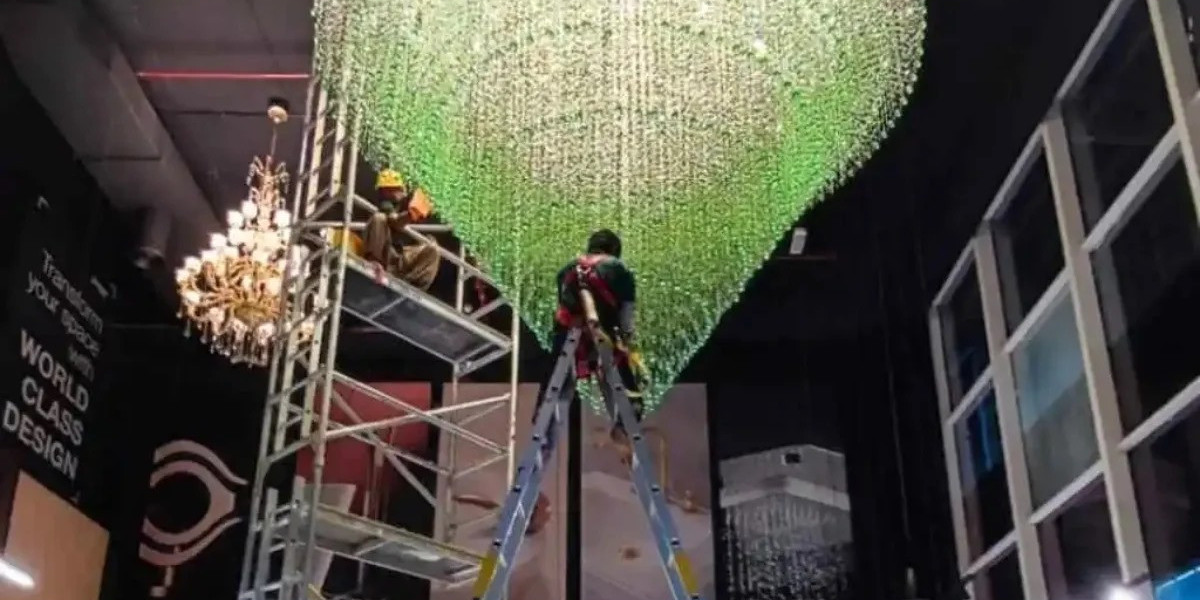 Expert Chandelier Cleaning Dubai Services by CCD