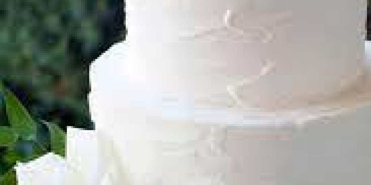 Can a Homemade Wedding Cake Be Multi-Tiered?
