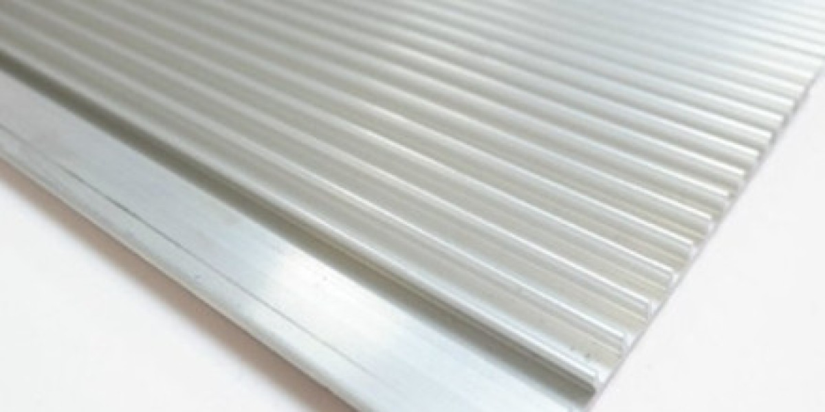 Solar Photovoltaic Aluminum Frame price: A lightweight technology driving the future
