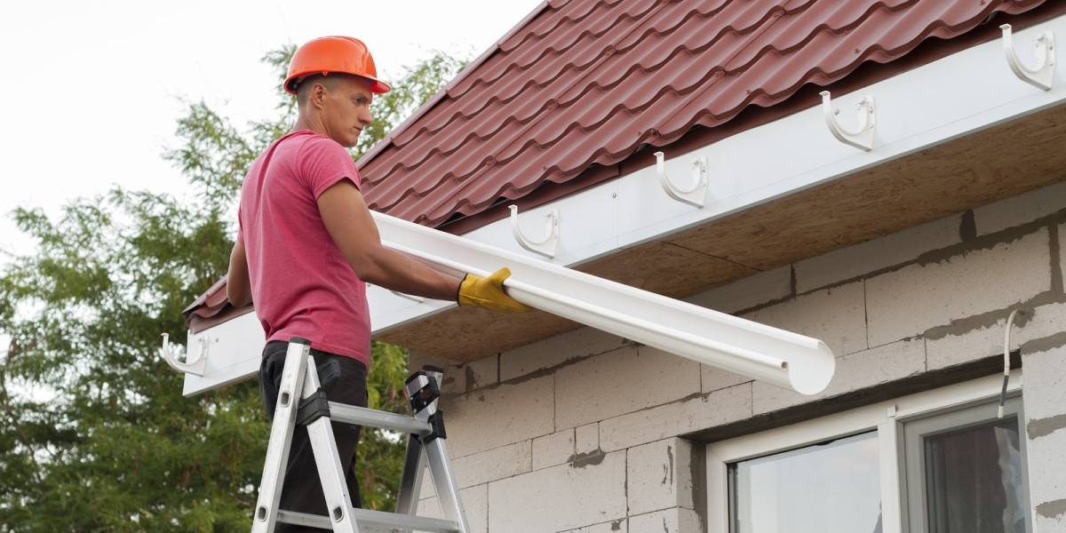Roof Gutter Installation Made Easy: What Every Homeowner Should Know Before Hiring a Pro