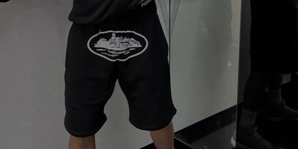 Corteiz Cargos: Redefining Utility Fashion in the UK