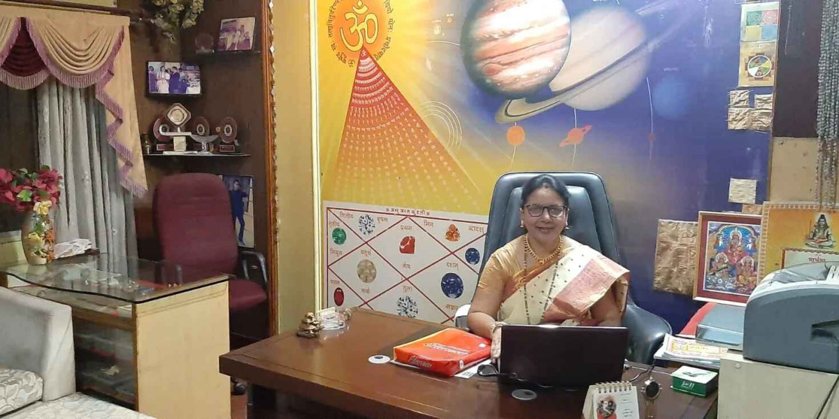 Online Kundali Match Making in Pune: A Modern Approach with Traditional Wisdom