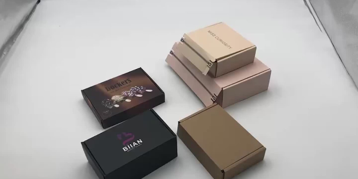 How to Encourage UGC with Custom Packaging
