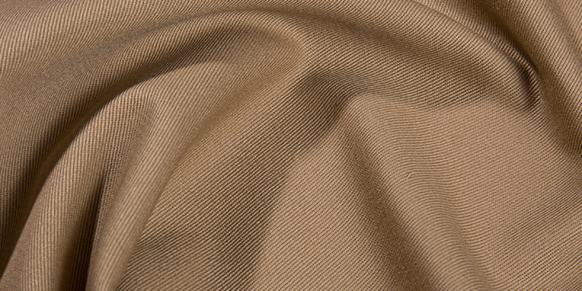 The Backbone of Textiles: The Comprehensive Work of a Cotton Fabric Manufacturer