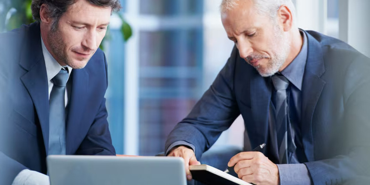 How do bookkeeping services help track accounts receivable and payable in the UK?
