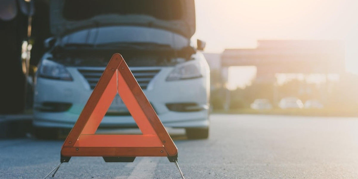 Tips To Avoid Common Car Troubles That Lead To Roadside Assistance In Newington, CT