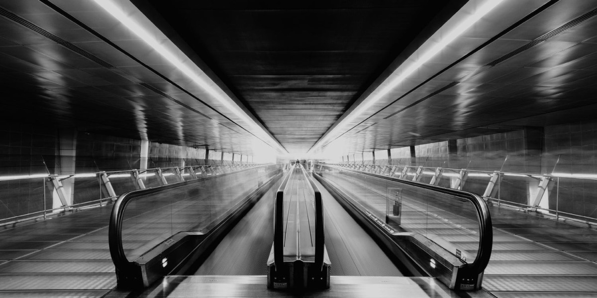Onyx Escalator Handrails – Reliable and High-Performance Handrail Solutions