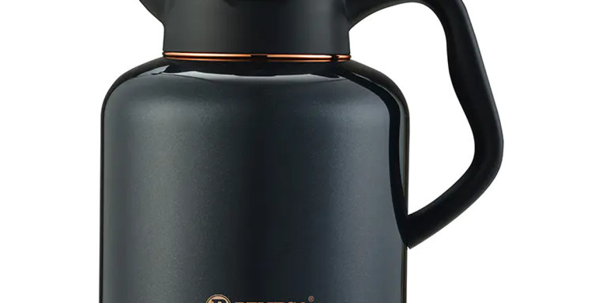 Enjoying Beverages with a Serving Thermos