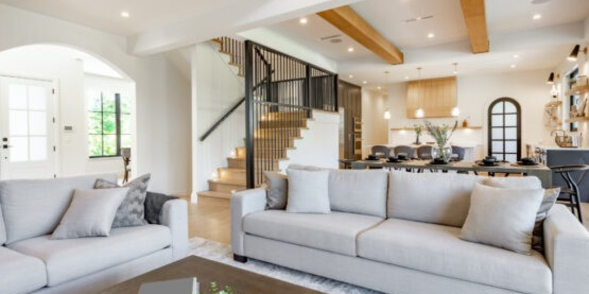 Expert Renovation Contractor in Winnipeg for Interior and Exterior Projects