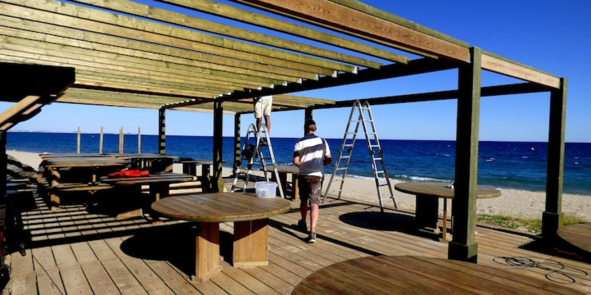 Why Homeowners Trust Pergola Builders In Fort Worth, TX For Outdoor Upgrades?