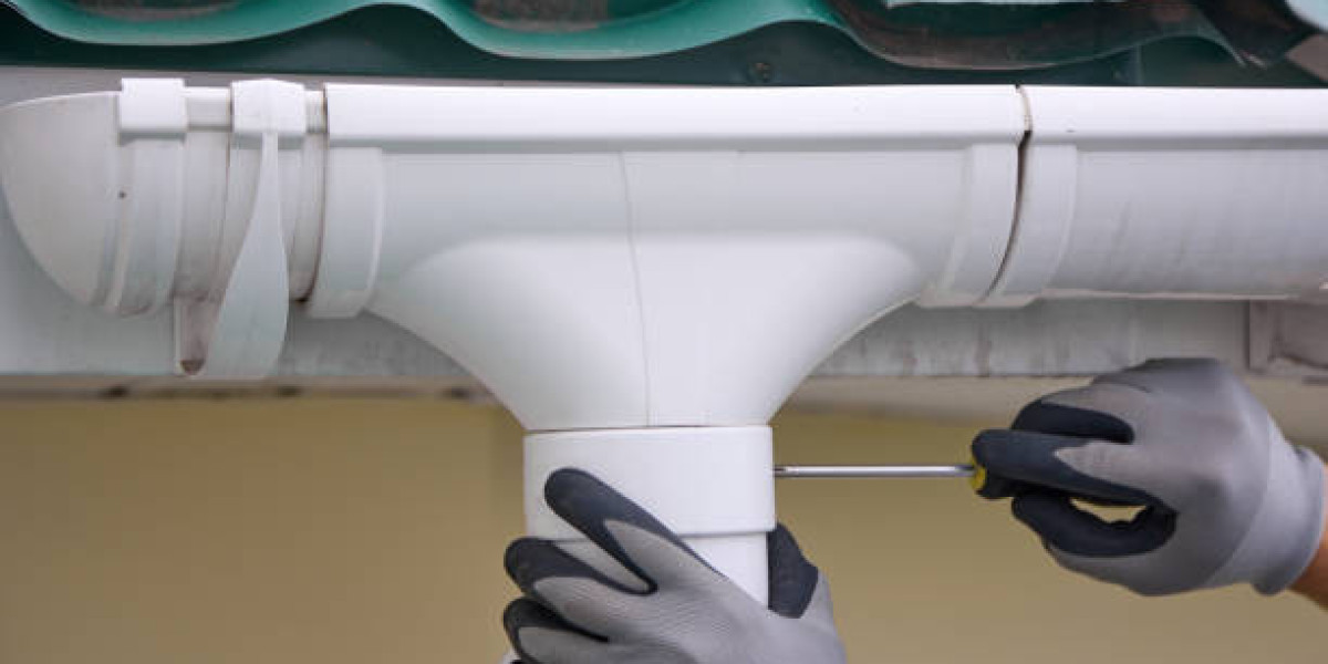 How Gutters Service Prevents Water Damage and Costly Repairs