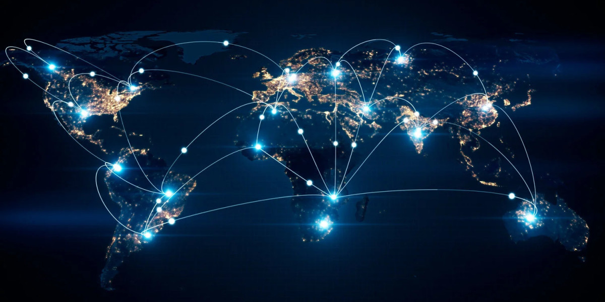 Smart Ways to Handle Moving Currency Across Borders