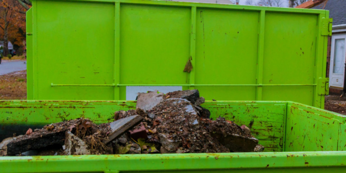 How to Find a Junk Removal Company That Recycles