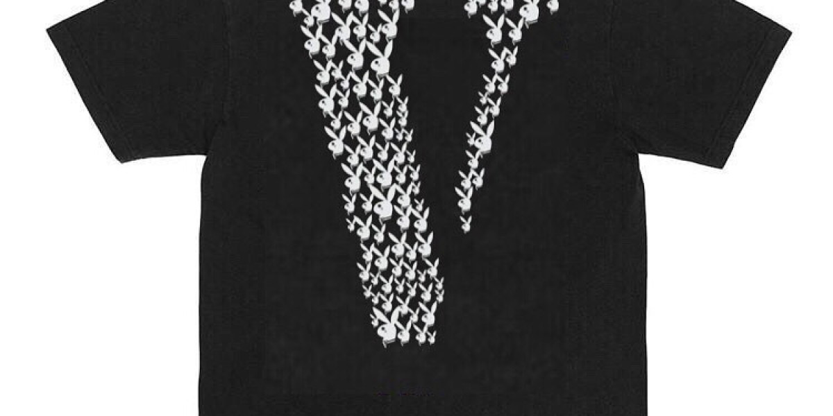 Vlone Playboy Carti Bunny Black T-Shirt – The Iconic Streetwear Statement