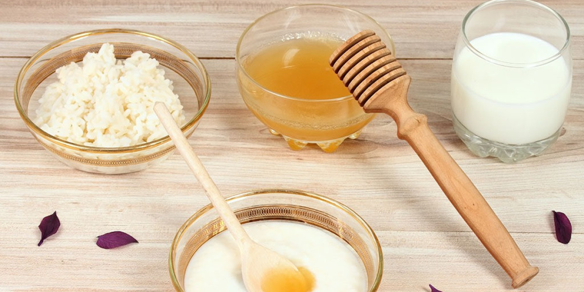 Discover the Benefits of Rice Water Toner in Pakistan for Healthy Skin