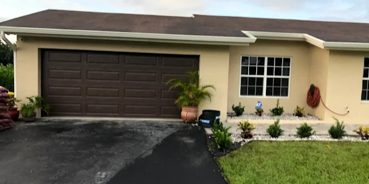 Fast & Efficient Garage Door Repair Services in Wilton Manors