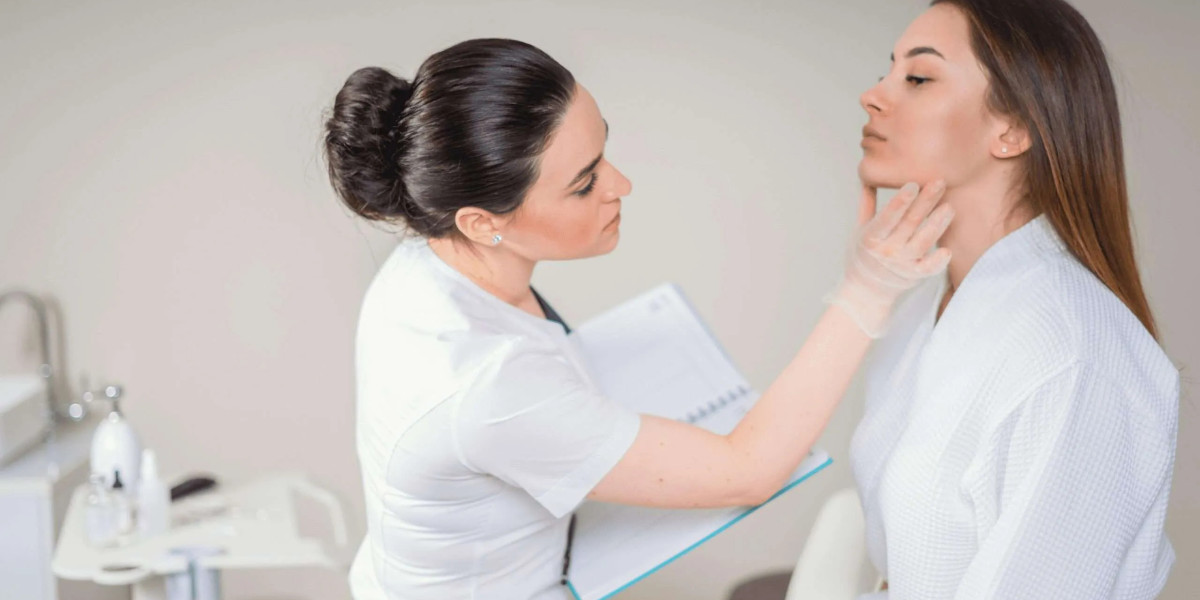 Dermatologist Tips for Managing Rosacea Effectively