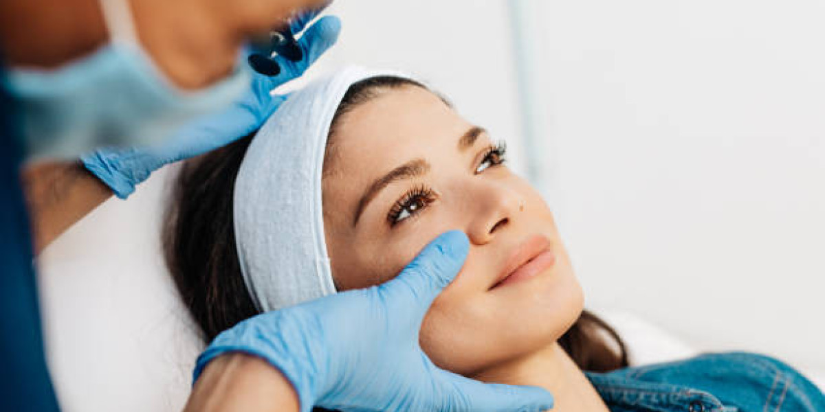 Top Benefits of Dermal Fillers in Riyadh for Natural-Looking Rejuvenation