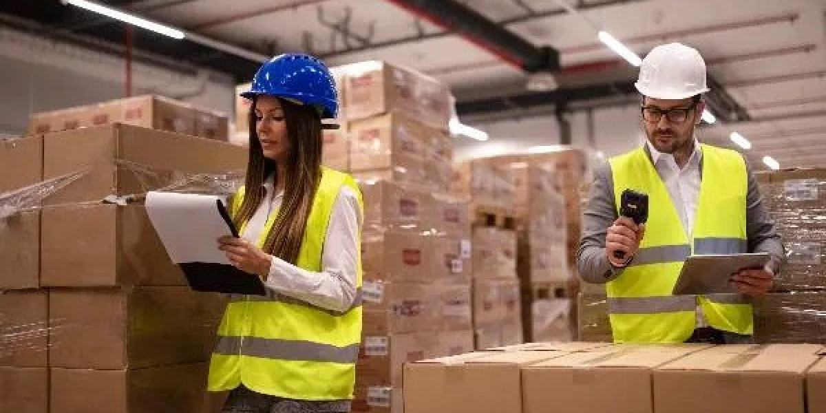 Factors to Assess Before Choosing a Sea Freight Provider in Misurata