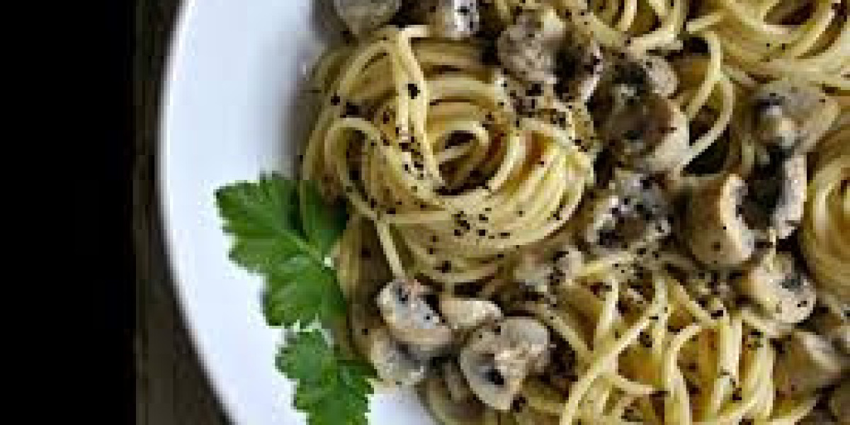 Pasta cremosa de champiñones (simple, rápida y bien hecha)