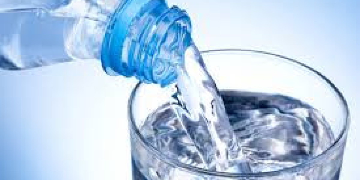 El agua como ingrediente activo: por qué controla textura, sabor y estabilidad en la cocina