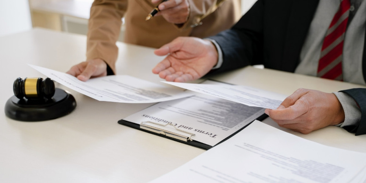 Best Practices Followed by Leading Family Lawyer Professionals