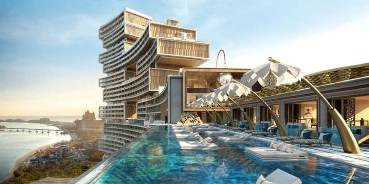 Dubai Waterfront Properties: Investment & Lifestyle Guide
