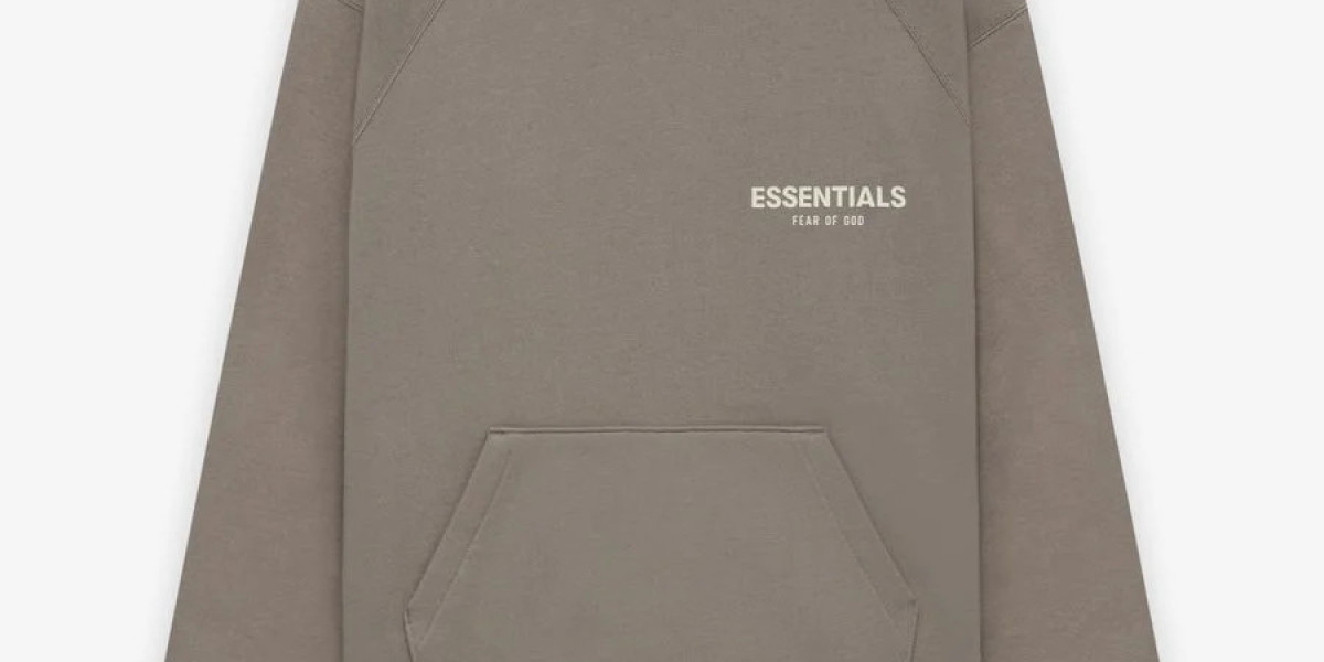 Essentials Hoodie: The Everyday Hoodie You’ll Actually Live In
