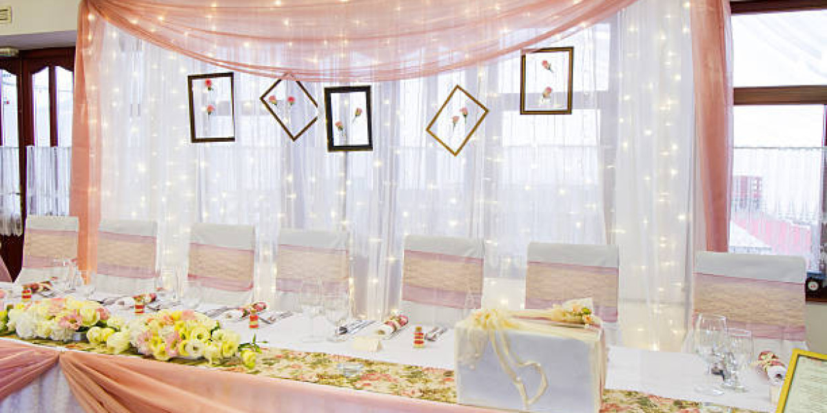 Fairy Lights Backdrop Ideas for Wedding Stage and Photo Booth