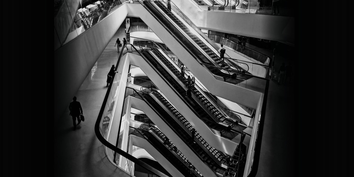 Durable Rubber Handrail Solutions for Commercial Escalators