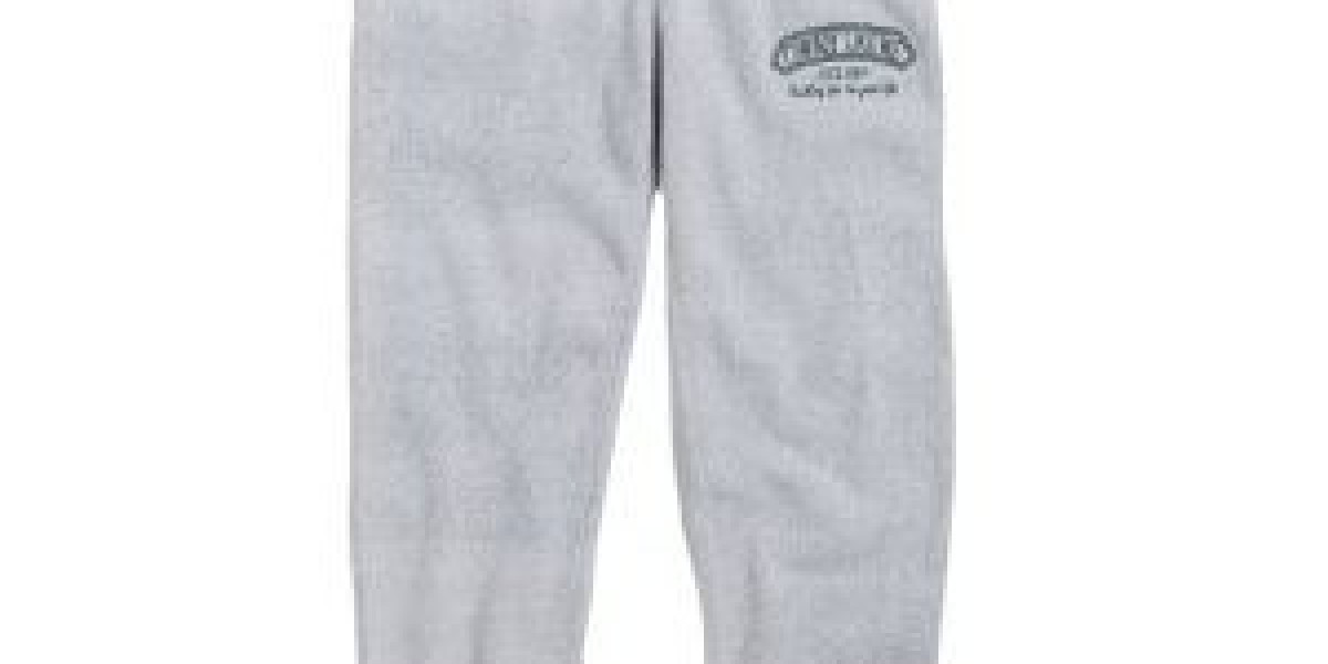 Taylor Swift Sweatpants Trend in the US – The Ultimate Style & Comfort Guide