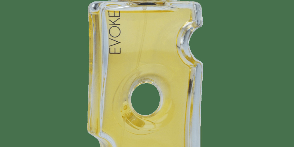 كمستري العطور هو العلم الذي يدرس تركيب العطر، وكيفية تفاعل مكوناته مع بعضها ومع بشرة الإنسان.
